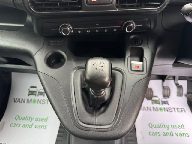 2022 Peugeot Partner 1000 1.5 Bluehdi 100 Professional Premium Van (NU72ORG) Image 26