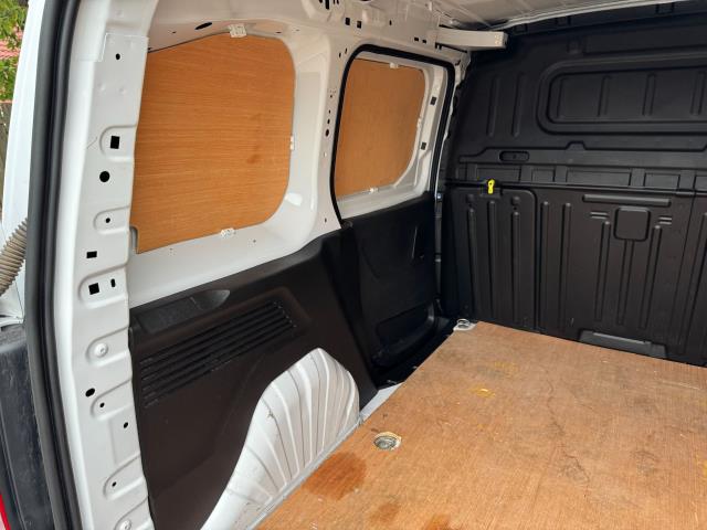 2022 Peugeot Partner 1000 1.5 Bluehdi 100 Professional Premium Van (NU72ORG) Image 45