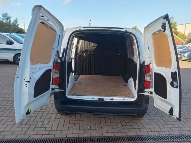 2022 Peugeot Partner 1000 1.5 Bluehdi 100 Professional Premium Van (NU72OSB) Image 13