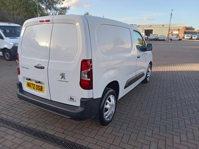 2022 Peugeot Partner 1000 1.5 Bluehdi 100 Professional Premium Van (NU72OSB) Image 11
