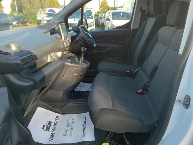 2022 Peugeot Partner 1000 1.5 Bluehdi 100 Professional Premium Van (NU72OSB) Image 23