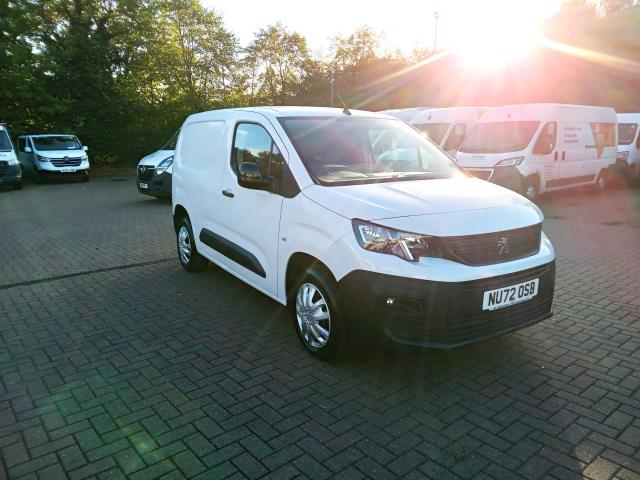 2022 Peugeot Partner 1000 1.5 Bluehdi 100 Professional Premium Van (NU72OSB) Image 2