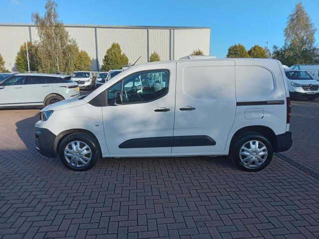 2022 Peugeot Partner 1000 1.5 Bluehdi 100 Professional Premium Van (NU72OSB) Image 6