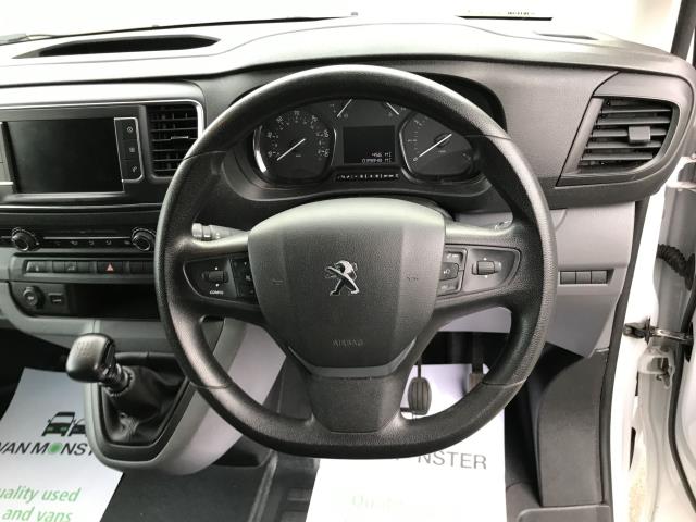 2022 Peugeot Expert 1400 2.0 Bluehdi 145 Professional Premium Van (NU72STX) Image 18