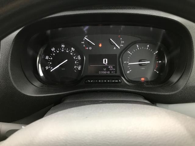2022 Peugeot Expert 1400 2.0 Bluehdi 145 Professional Premium Van (NU72STX) Image 19