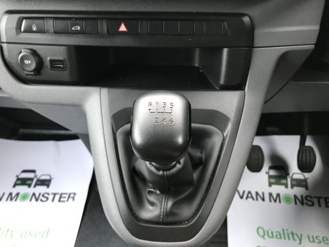 2022 Peugeot Expert 1400 2.0 Bluehdi 145 Professional Premium Van (NU72STX) Image 22