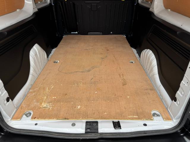 2022 Peugeot Partner L2 950 1.5 Bluehdi 100 Professional Premium Van (NU72SVE) Image 52
