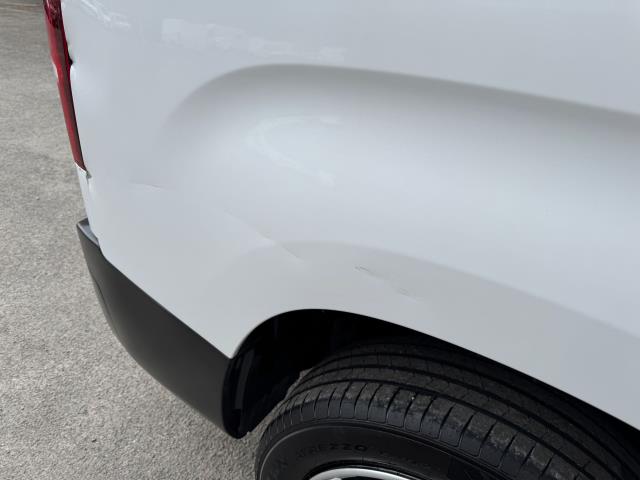 2022 Peugeot Partner L2 950 1.5 Bluehdi 100 Professional Premium Van (NU72SVE) Image 62