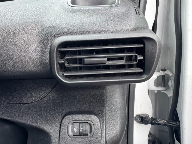2022 Peugeot Partner L2 950 1.5 Bluehdi 100 Professional Premium Van (NU72SVE) Image 23