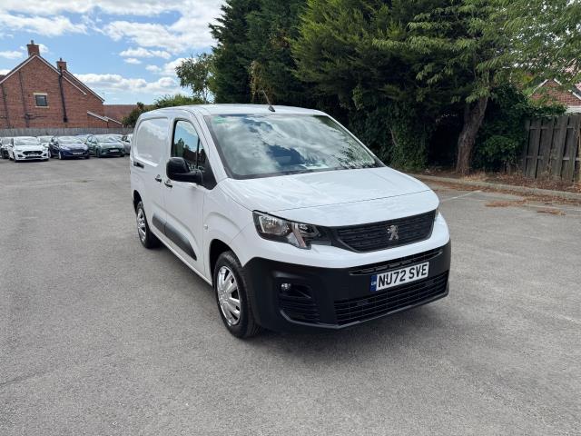 2022 Peugeot Partner L2 950 1.5 Bluehdi 100 Professional Premium Van (NU72SVE) Image 2