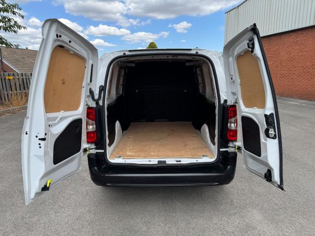 2022 Peugeot Partner L2 950 1.5 Bluehdi 100 Professional Premium Van (NU72SVE) Image 47