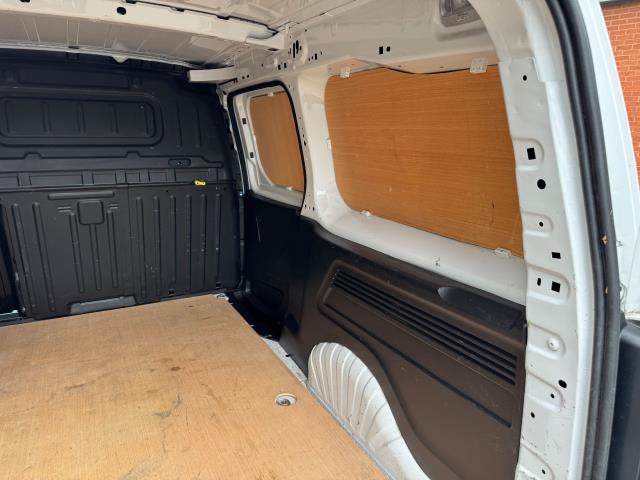 2022 Peugeot Partner L2 950 1.5 Bluehdi 100 Professional Premium Van (NU72SVE) Image 51