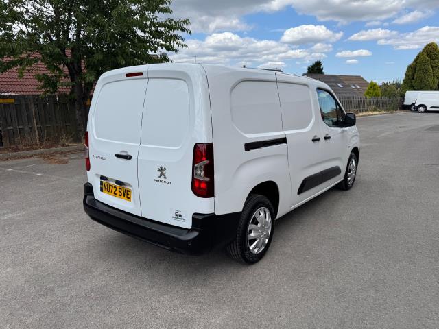 2022 Peugeot Partner L2 950 1.5 Bluehdi 100 Professional Premium Van (NU72SVE) Image 9