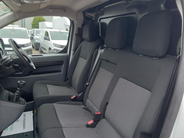 2022 Peugeot Expert 1000 1.5 Bluehdi 100 Professional Premium Van (NU72SXH) Image 10
