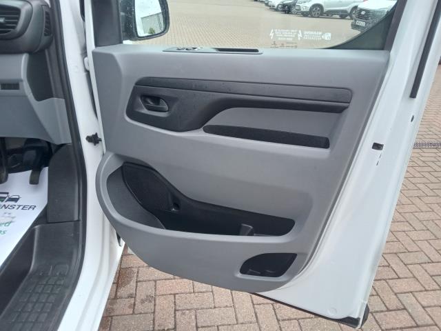 2022 Peugeot Expert 1000 1.5 Bluehdi 100 Professional Premium Van (NU72SXH) Image 26