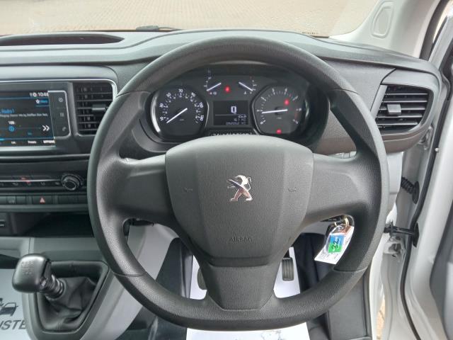 2022 Peugeot Expert 1000 1.5 Bluehdi 100 Professional Premium Van (NU72SXH) Image 23