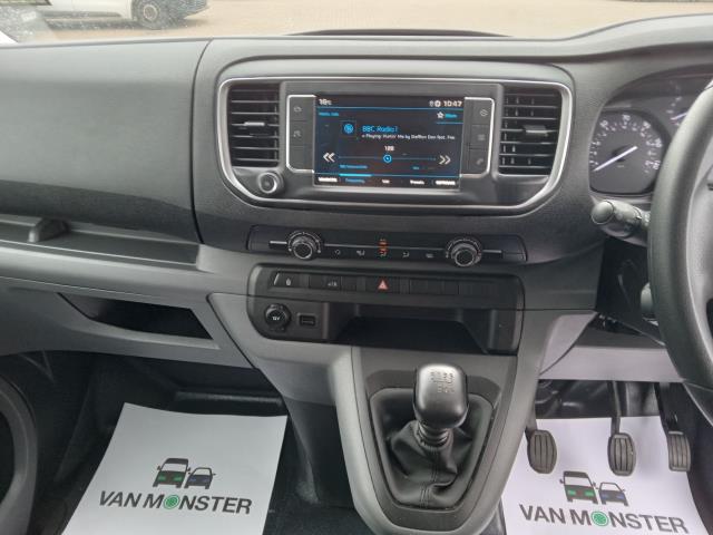 2022 Peugeot Expert 1000 1.5 Bluehdi 100 Professional Premium Van (NU72SXH) Image 25