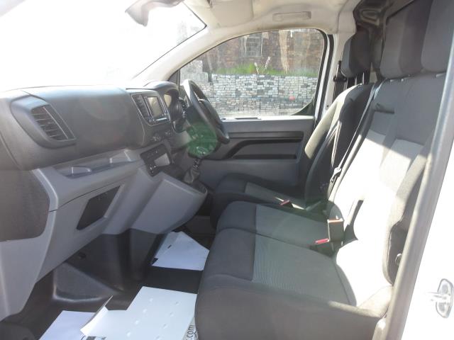 2022 Peugeot Expert 1000 1.5 Bluehdi 100 Professional Premium Van (NU72SYP) Image 18