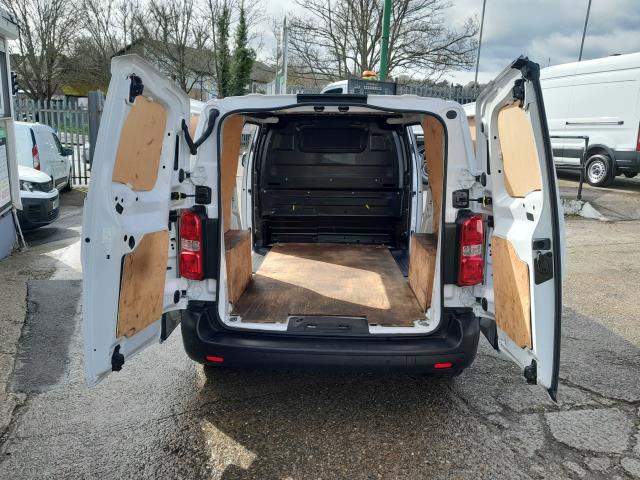 2022 Peugeot Expert 1000 1.5 Bluehdi 100 Professional Premium Van (NU72SZW) Image 23