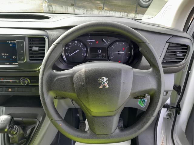 2022 Peugeot Expert 1000 1.5 Bluehdi 100 Professional Premium Van (NU72SZW) Image 25