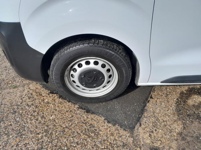 2022 Peugeot Expert 1000 1.5 Bluehdi 100 Professional Premium Van (NU72SZW) Image 15