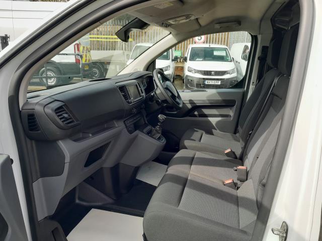 2022 Peugeot Expert 1000 1.5 Bluehdi 100 Professional Premium Van (NU72SZW) Image 17