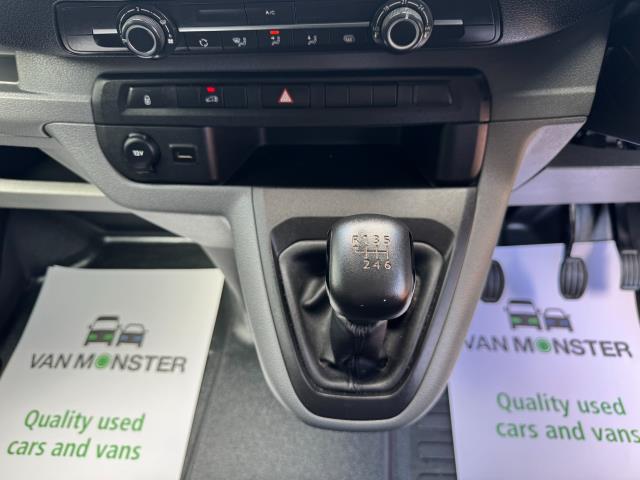 2022 Peugeot Expert 1400 2.0 Bluehdi 145 Professional Premium Van (NU72TGE) Image 28