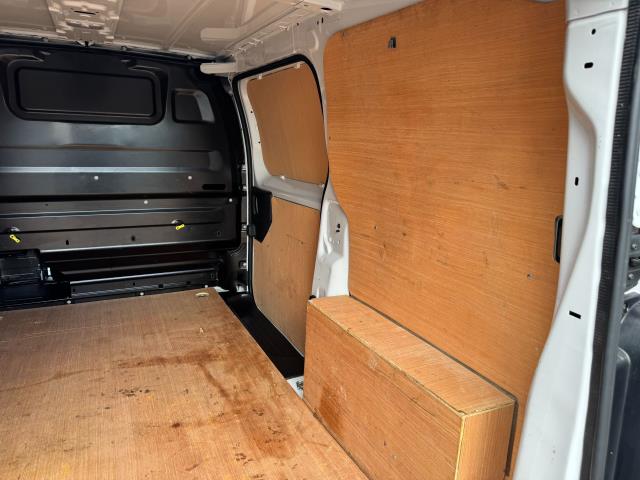 2022 Peugeot Expert 1400 2.0 Bluehdi 145 Professional Premium Van (NU72TGE) Image 51
