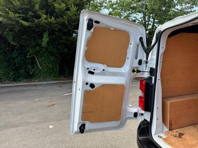 2022 Peugeot Expert 1400 2.0 Bluehdi 145 Professional Premium Van (NU72TGE) Image 54