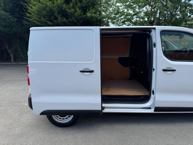 2022 Peugeot Expert 1400 2.0 Bluehdi 145 Professional Premium Van (NU72TGE) Image 46