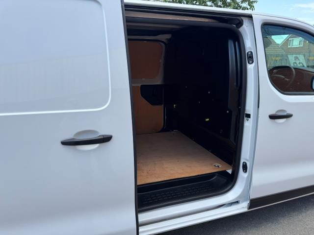 2022 Peugeot Expert 1400 2.0 Bluehdi 145 Professional Premium Van (NU72TGE) Image 44