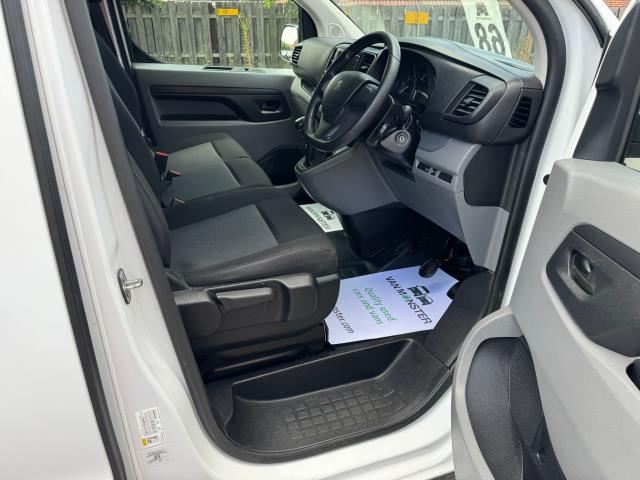 2022 Peugeot Expert 1400 2.0 Bluehdi 145 Professional Premium Van (NU72TGE) Image 13