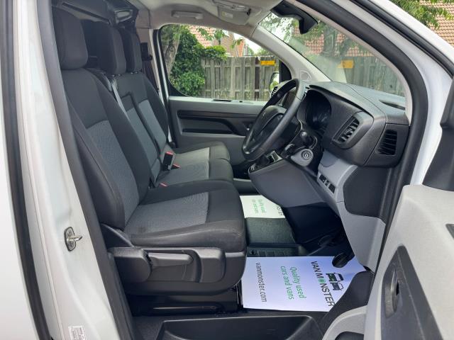 2022 Peugeot Expert 1400 2.0 Bluehdi 145 Professional Premium Van (NU72TGE) Image 15