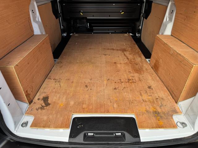 2022 Peugeot Expert 1400 2.0 Bluehdi 145 Professional Premium Van (NU72TGE) Image 52