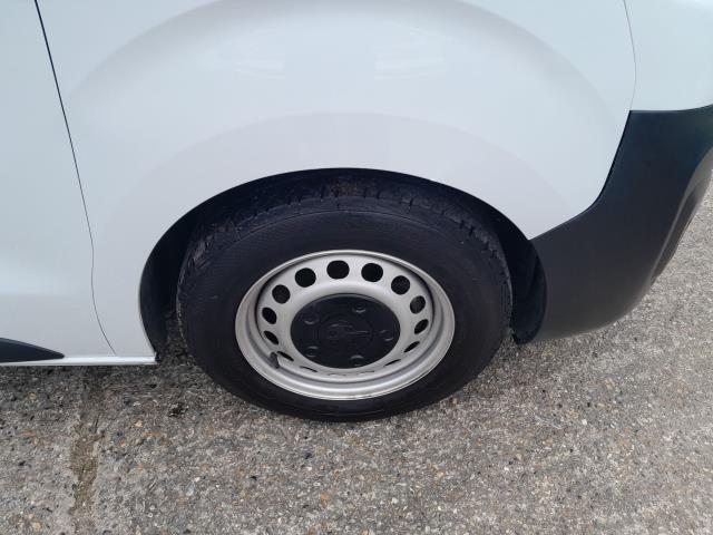 2022 Peugeot Expert 1400 2.0 Bluehdi 145 Professional Premium Van (NU72TJO) Image 14