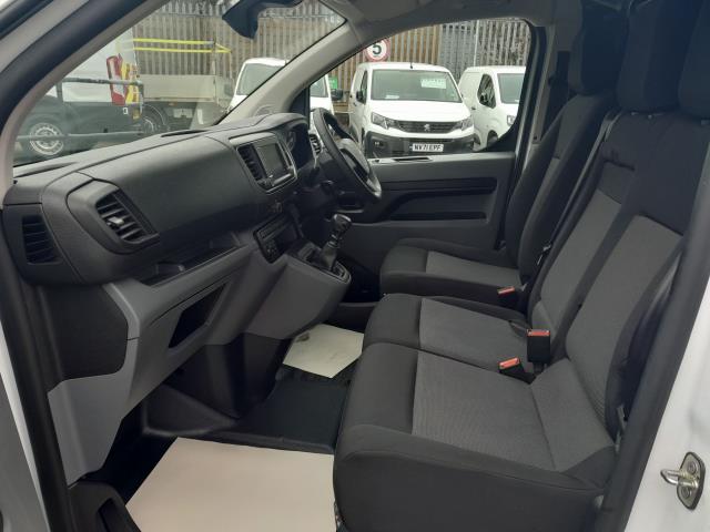 2022 Peugeot Expert 1400 2.0 Bluehdi 145 Professional Premium Van (NU72TJO) Image 18