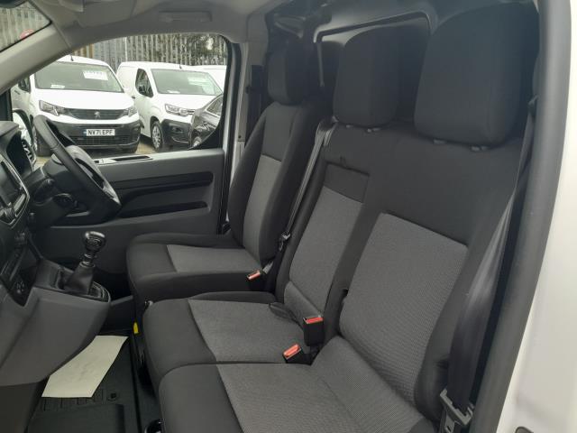 2022 Peugeot Expert 1400 2.0 Bluehdi 145 Professional Premium Van (NU72TJO) Image 19