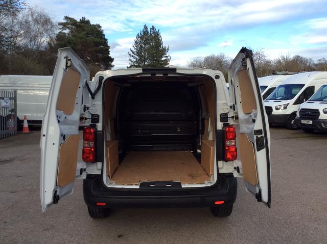 2022 Peugeot Expert 1400 2.0 Bluehdi 145 Professional Premium Van (NU72TJZ) Image 12