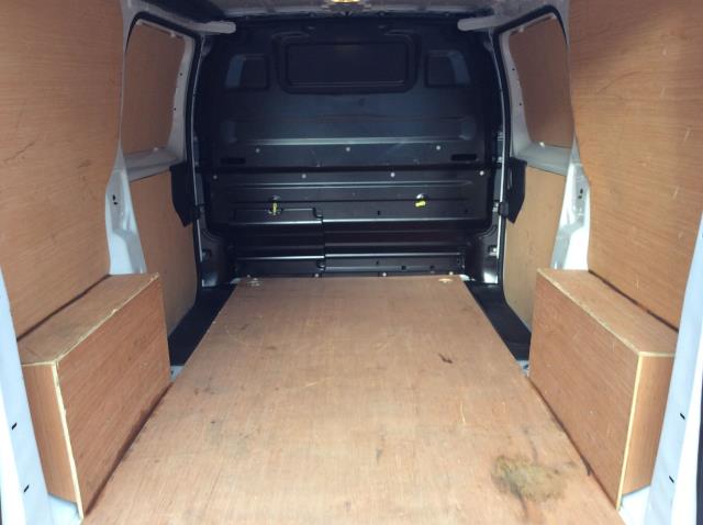 2022 Peugeot Expert 1400 2.0 Bluehdi 145 Professional Premium Van (NU72TJZ) Image 13