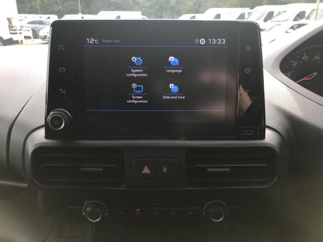 2022 Peugeot Partner 1000 1.5 Bluehdi 100 Professional Premium Van (NU72TMO) Image 19
