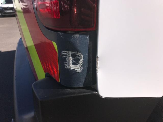 2022 Peugeot Partner 1000 1.5 Bluehdi 100 Professional Premium Van (NU72TMX) Image 16