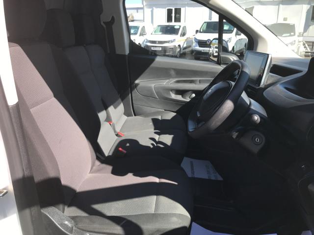 2022 Peugeot Partner 1000 1.5 Bluehdi 100 Professional Premium Van (NU72TMX) Image 18