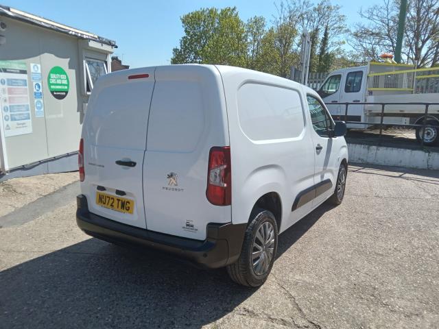 2022 Peugeot Partner 1000 1.5 Bluehdi 100 Professional Premium Van (NU72TWG) Image 12