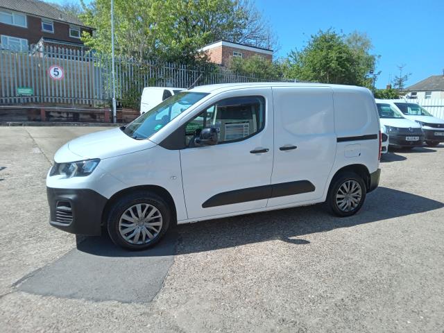2022 Peugeot Partner 1000 1.5 Bluehdi 100 Professional Premium Van (NU72TWG) Image 6