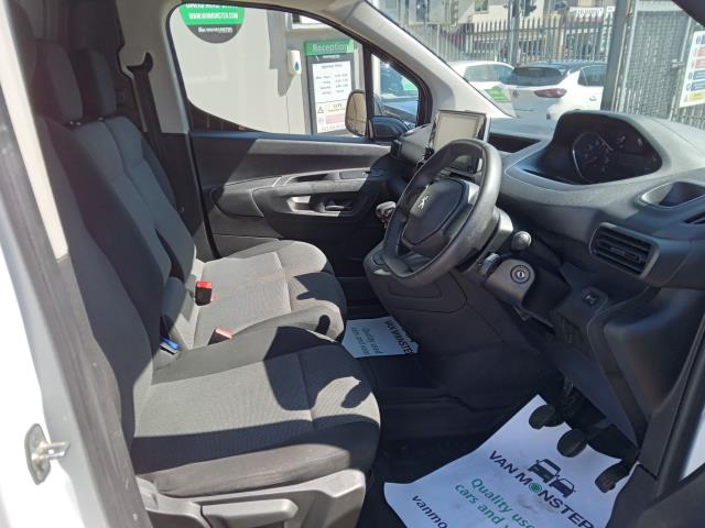 2022 Peugeot Partner 1000 1.5 Bluehdi 100 Professional Premium Van (NU72TWG) Image 20