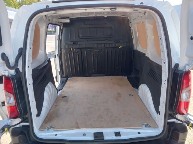 2022 Peugeot Partner 1000 1.5 Bluehdi 100 Professional Premium Van (NU72TWG) Image 13