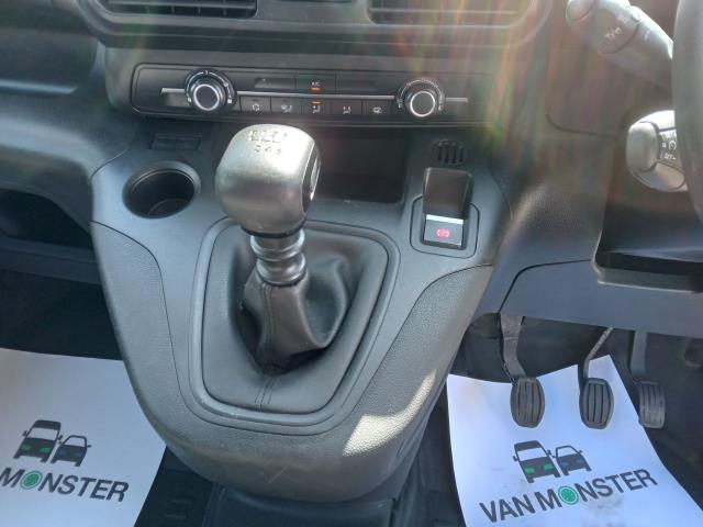 2022 Peugeot Partner 1000 1.5 Bluehdi 100 Professional Premium Van (NU72TWG) Image 25