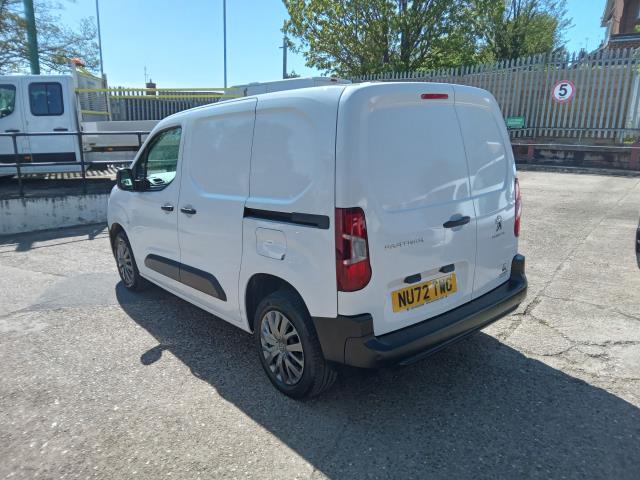 2022 Peugeot Partner 1000 1.5 Bluehdi 100 Professional Premium Van (NU72TWG) Image 10