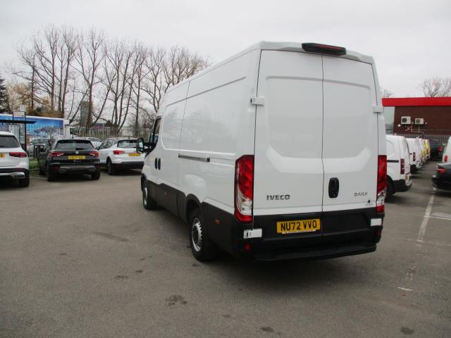 2022 Iveco Daily 35S14 2.3 HIGHROOF BUSINESS 3520L WB (NU72VVO) Image 8