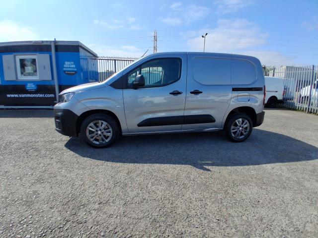 2023 Peugeot Partner 1000 1.5 Bluehdi 100 Professional Premium + Van (NU73YFJ) Image 4